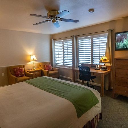 June Lake Motel Luaran gambar